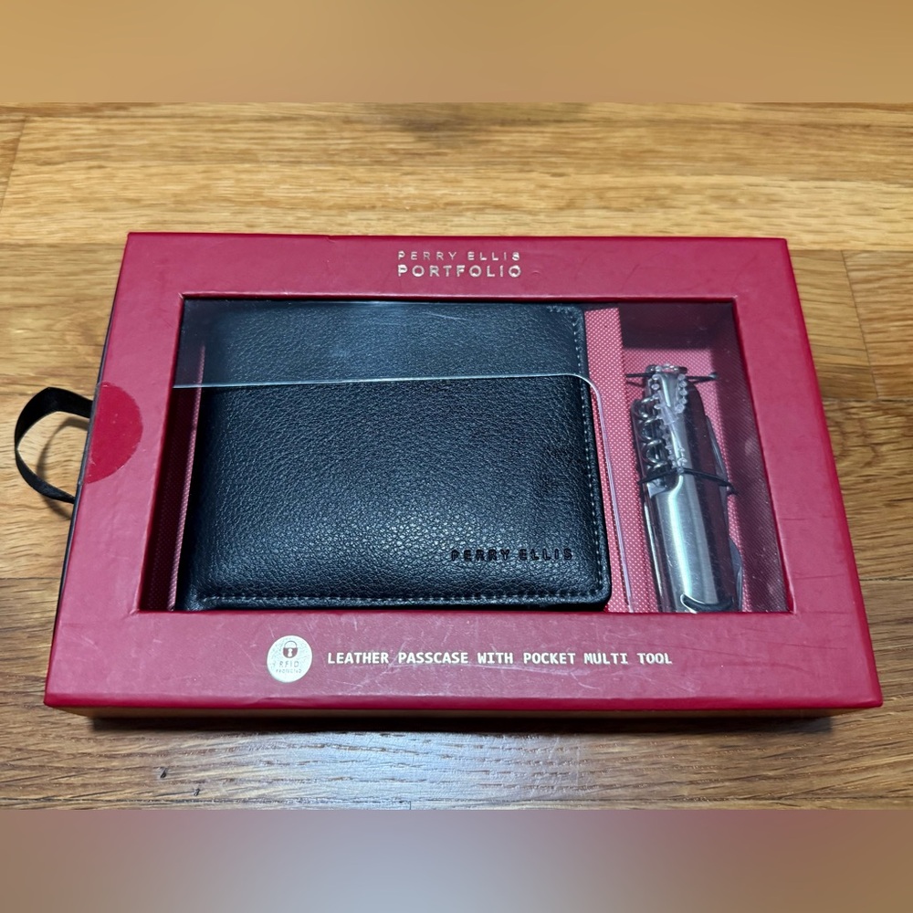 Perry Ellis Black Leather Passcase with Silver Multi Tool